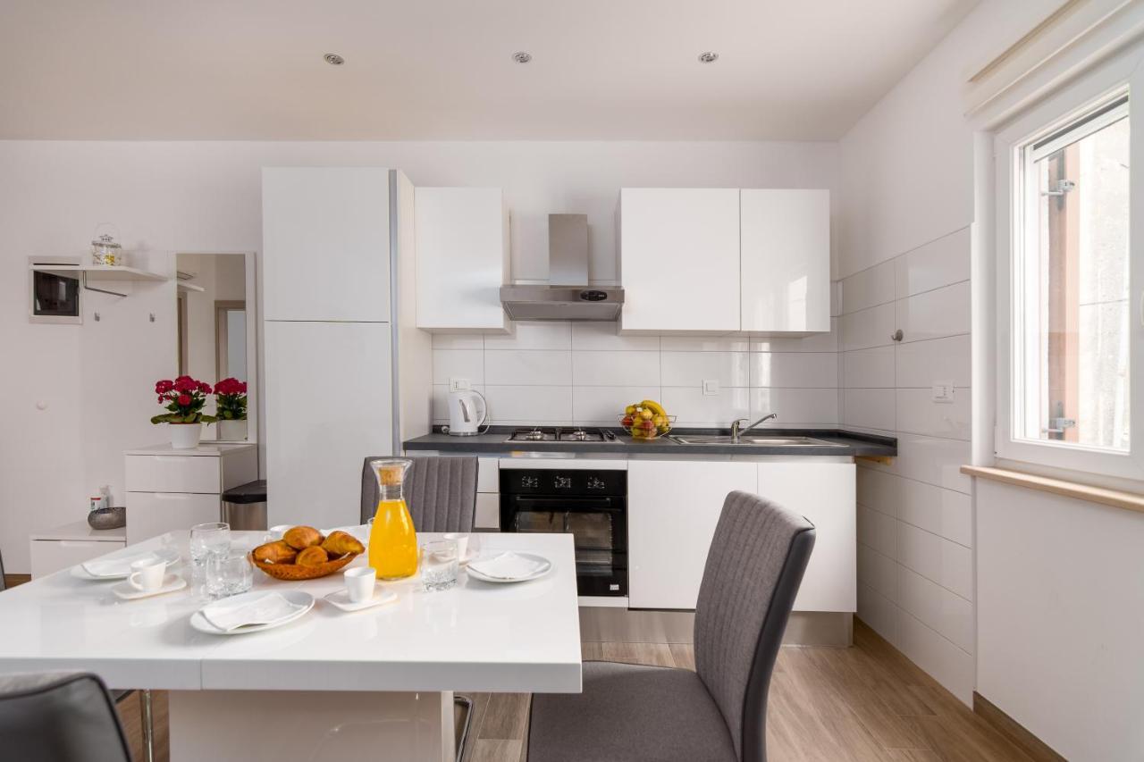 Žminj Apartman Palada מראה חיצוני תמונה