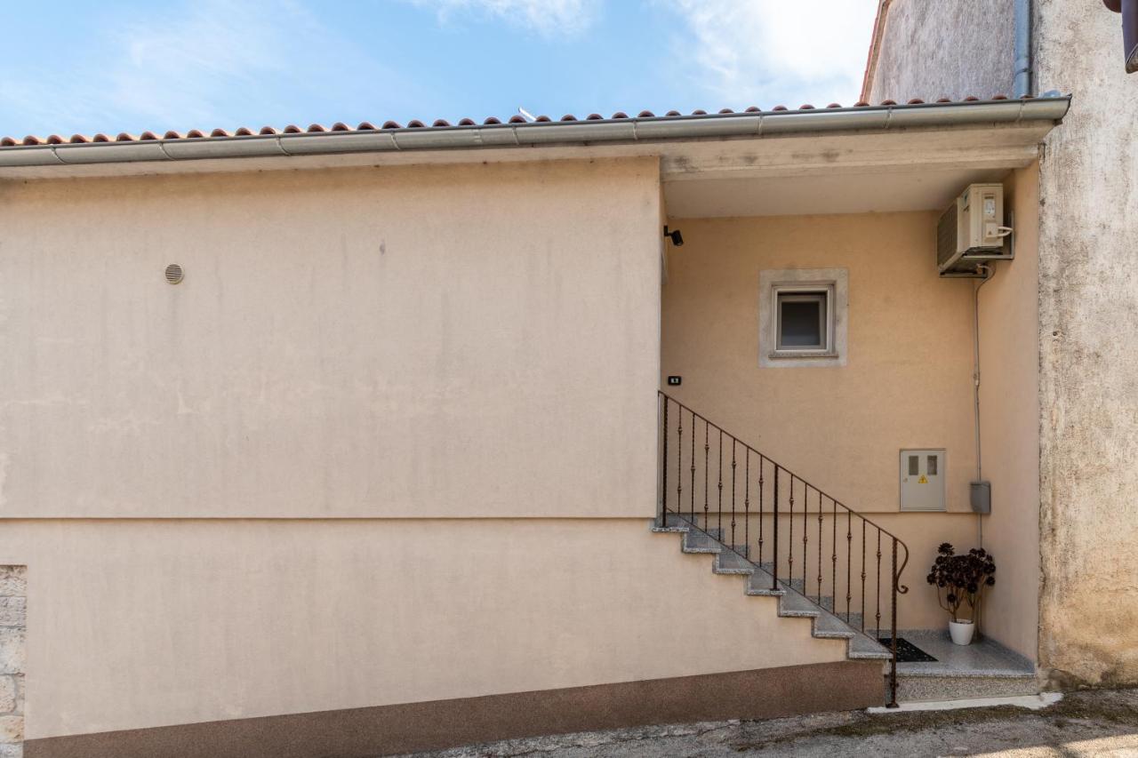 Žminj Apartman Palada מראה חיצוני תמונה